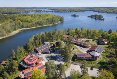 Vårdsnäs stiftsgård